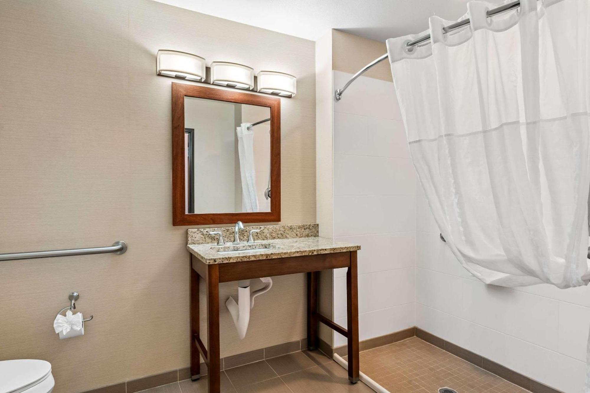Comfort Inn & Suites Hermiston Εξωτερικό φωτογραφία